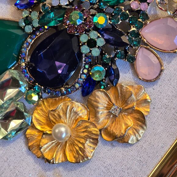 Hand Crafted Framed Jewelry Art 6.5"W x 8.5"H - Picture 6 of 8